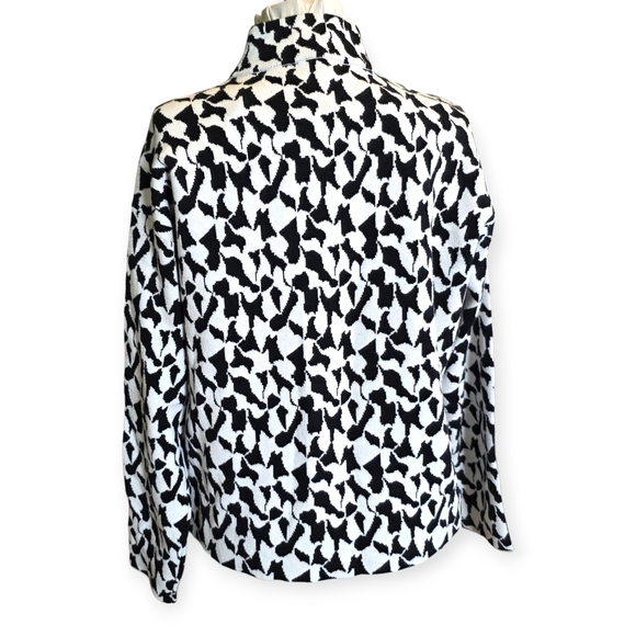 Philosophy Abstract Print Sweater, Black & White, Size Medium - Picture 5 of 7
